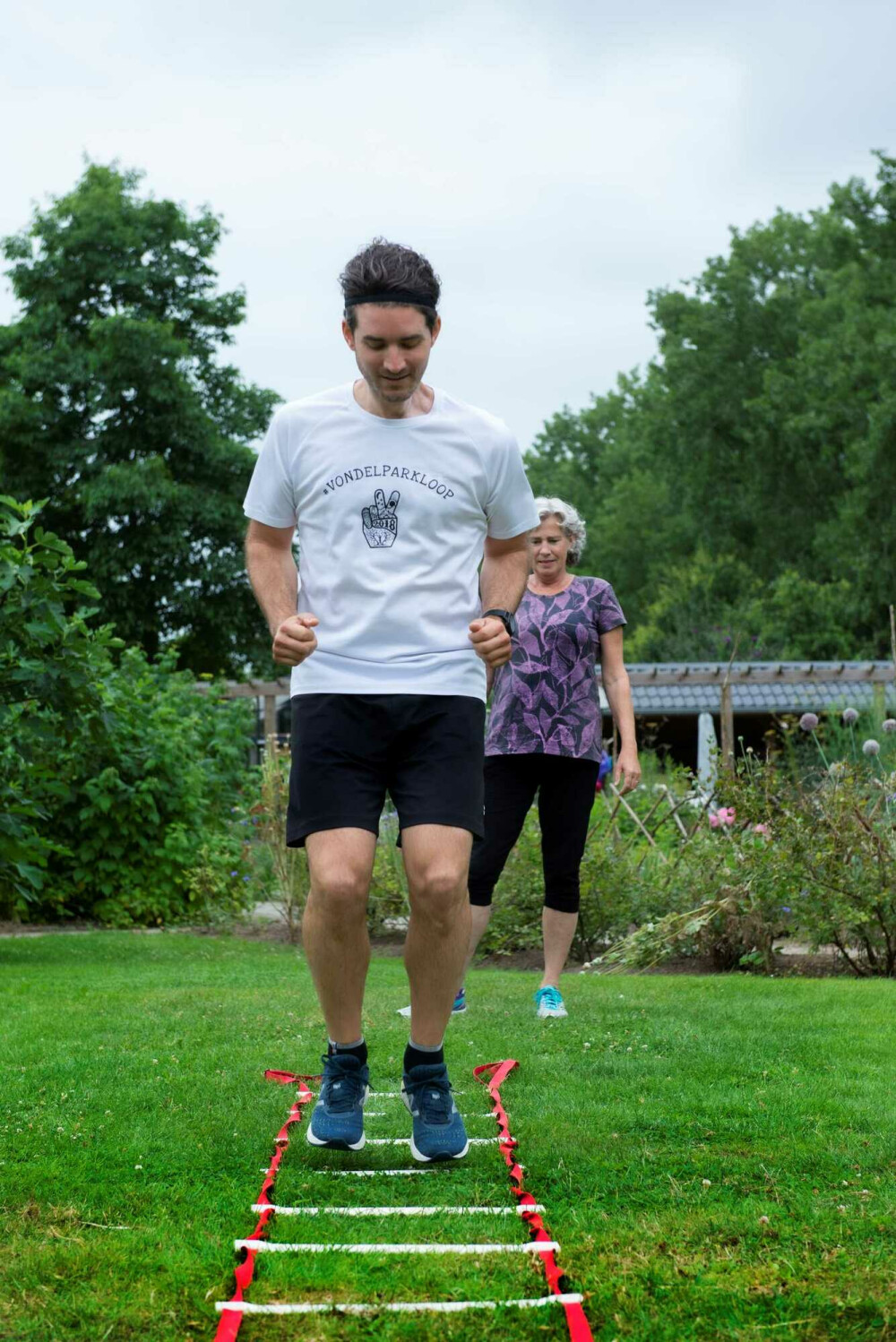 Bewegingstherapie in beleeftuin Vogellanden